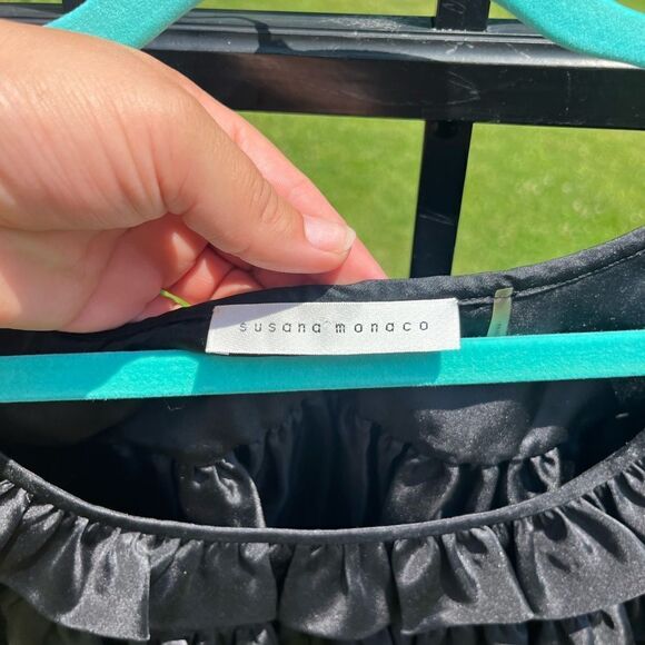 Susana Monaco Silk Ruffle Tunic Blouse - Picture 3 of 9